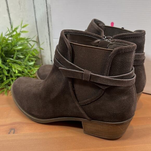 Isaac Mizrahi Live! Chelsea Boot with Bow Booties Size 10 - Picture 3 of 9